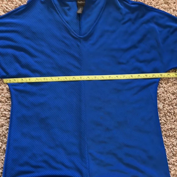 Chicos Travelers tunic . Size 2 - Picture 4 of 6